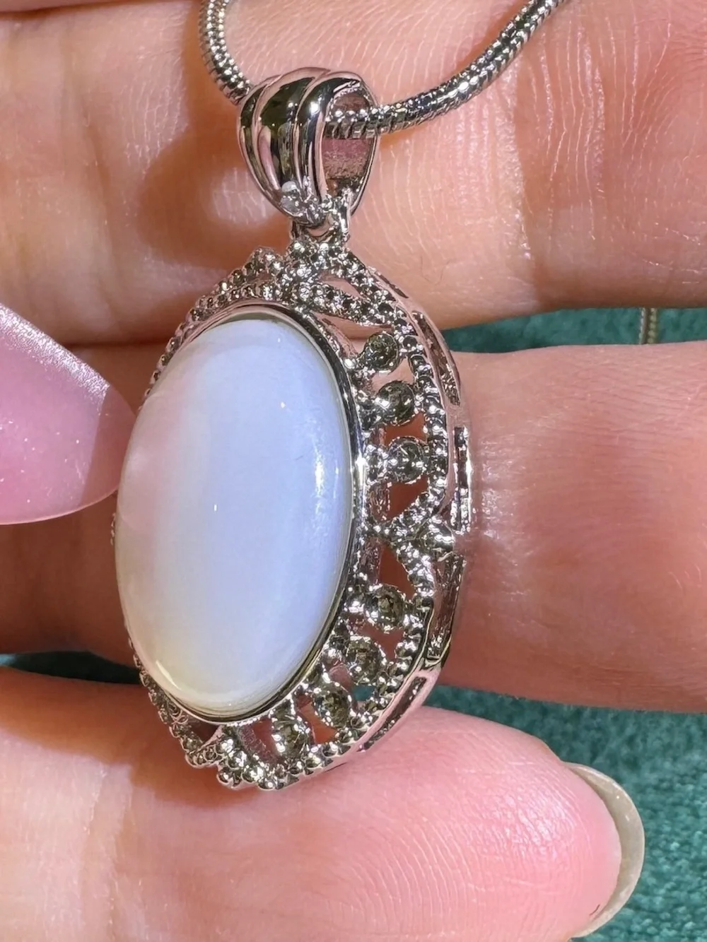 Vintage Oval Mother of Pearl CZ Halo Pendant Necklace